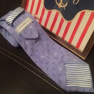 NWOT Crown & Ivy Necktie 👔